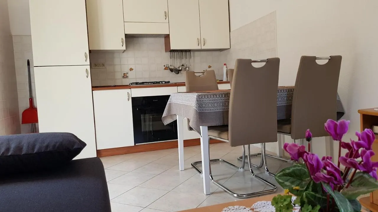 Apartmani Marija 0*, Baska (Krk)