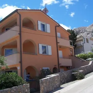 Ara-aradi Apartment